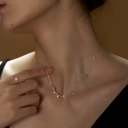 Srebrny gwiaździsta perła i kryształowy naszyjnik