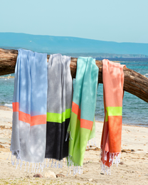 TOWEL TO GO NEON Recycled Cotton Beach Towel 180x100 cm | Spa Sauna Towel | Red / Pink | with Gift Box