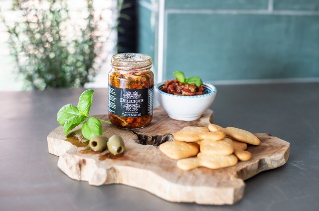 Bruschetta tapenade, coarse tapenade