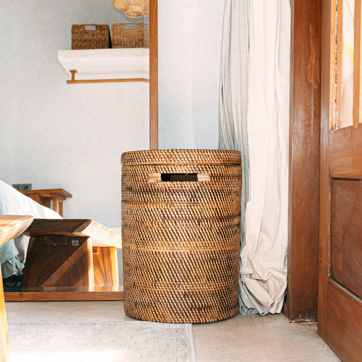 Duży kosz na pralnię z pokrywką - tkanin okrągły koszyk - Brown Boho Storage - Dekoracyjny koszyk rattanu (2 rozmiary Ø 36/40 cm) sari (brązowe)