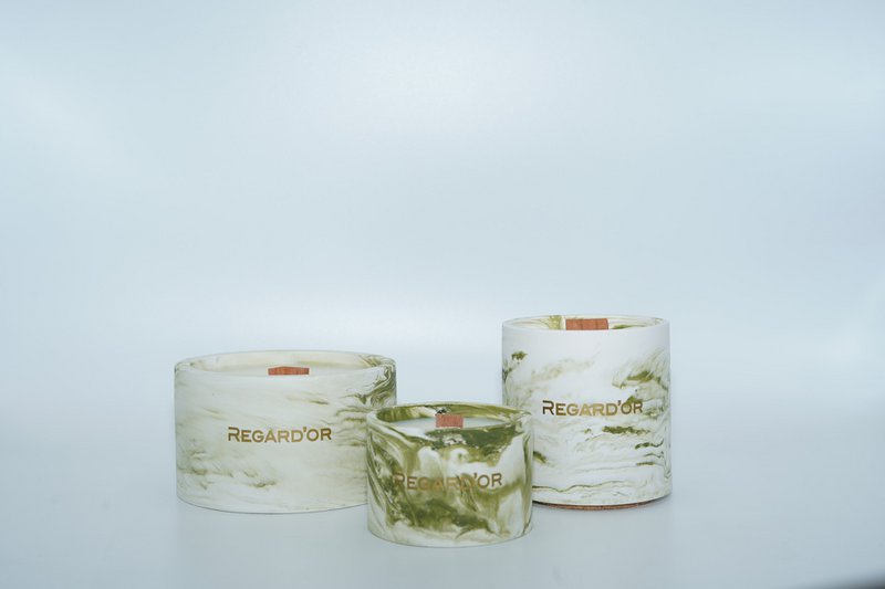 Handgefertigte Naturkerzen in Marmoroptik – groß