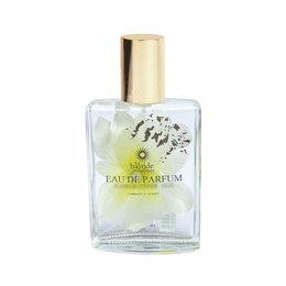 Floral, sweet fragrance with notes of almond and mimosa. Eau de parfum in a 100ml glass bottle with gold-colored cap.