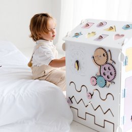 BusyBoard sanselegehus hvid/pastel - limited edition