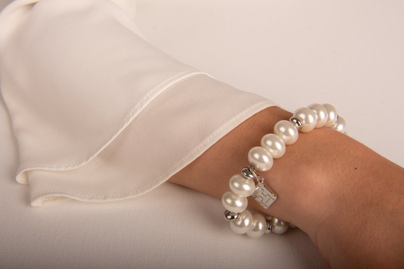 Madadeni Pearl Bracelet