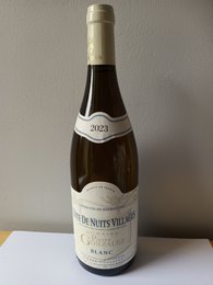 White wine bottle, Côte de Nuits Villages, 2023 vintage, French burgundy wine.