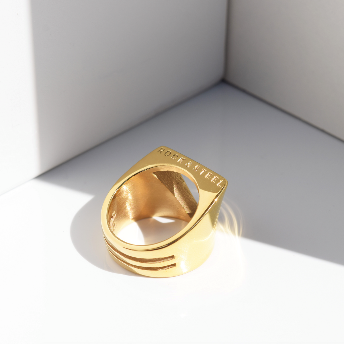 Ring TRIANGLE OF LIFE