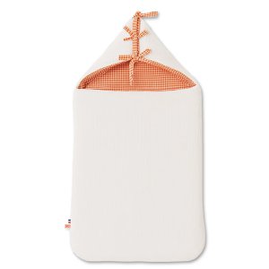 Weißes Babynest aus Bio-Baumwolle