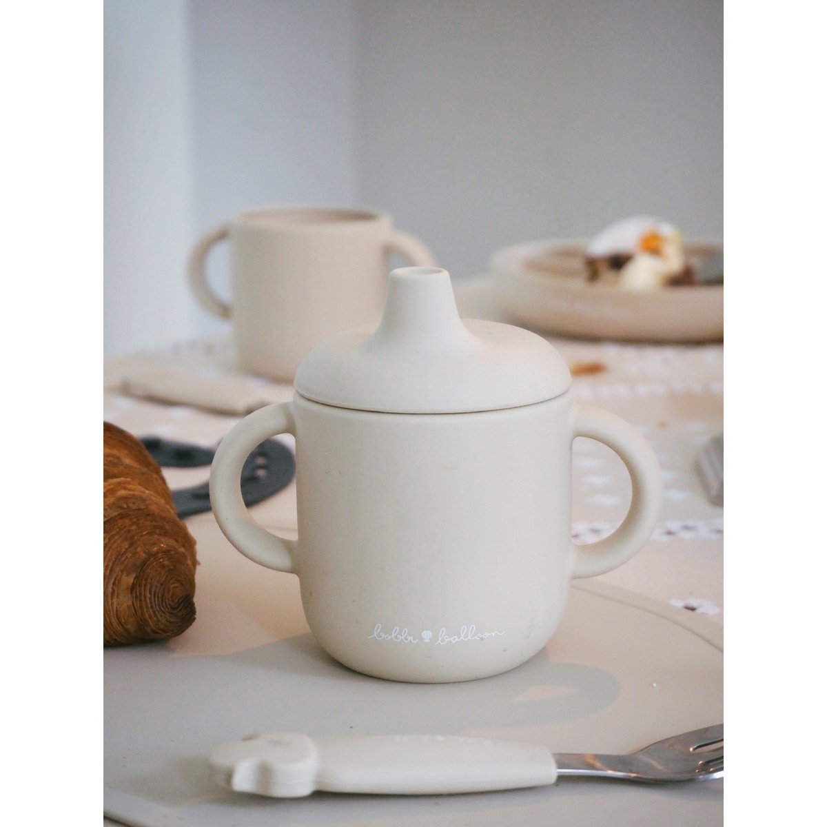 Silicone Spill Proof Cup - Oyster Beige