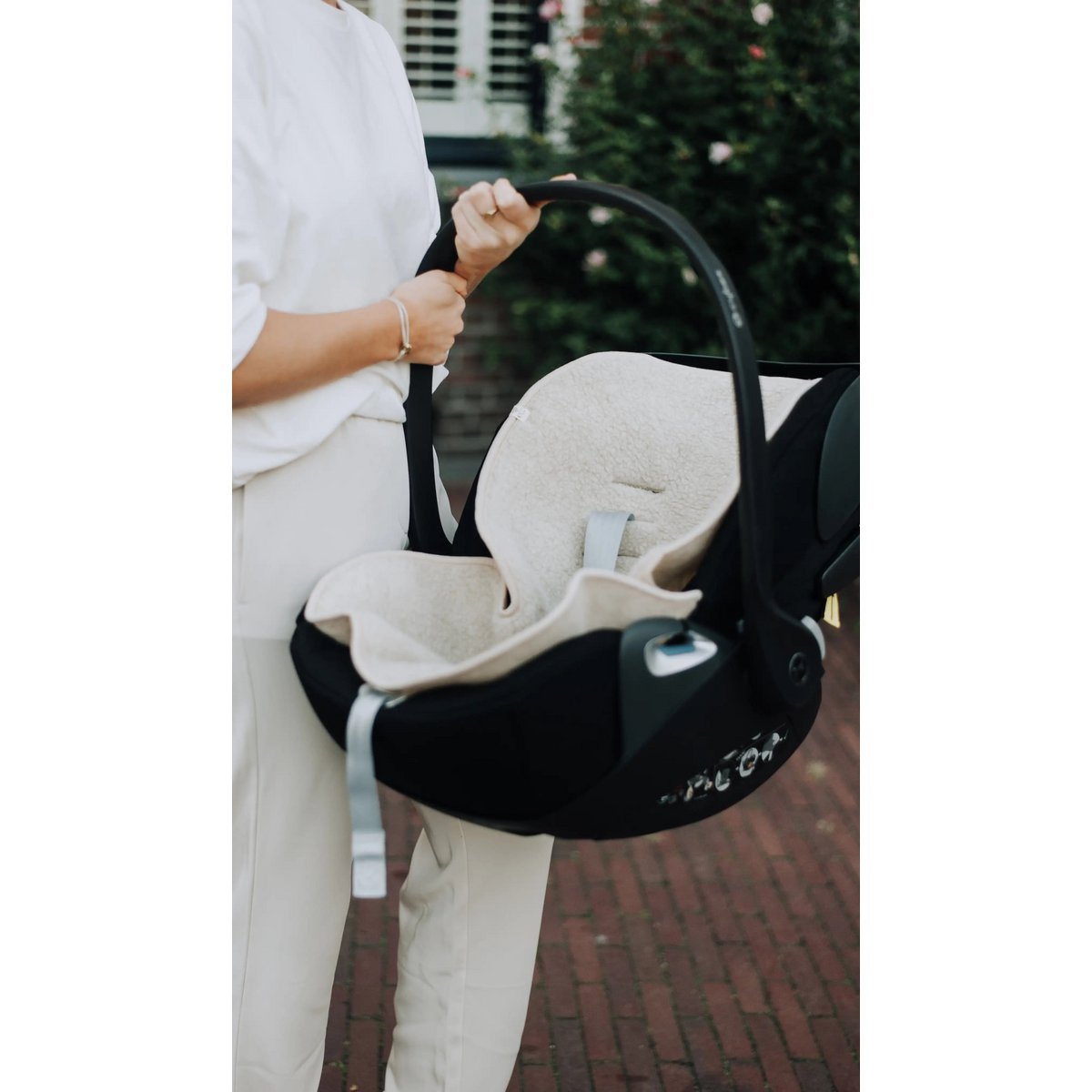 Underlay for buggy or Maxi-Cosi – Merino wool