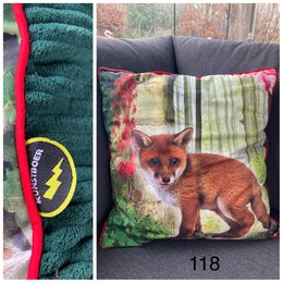 Funda de cojín (50x50cm) - Zorro en el bosque