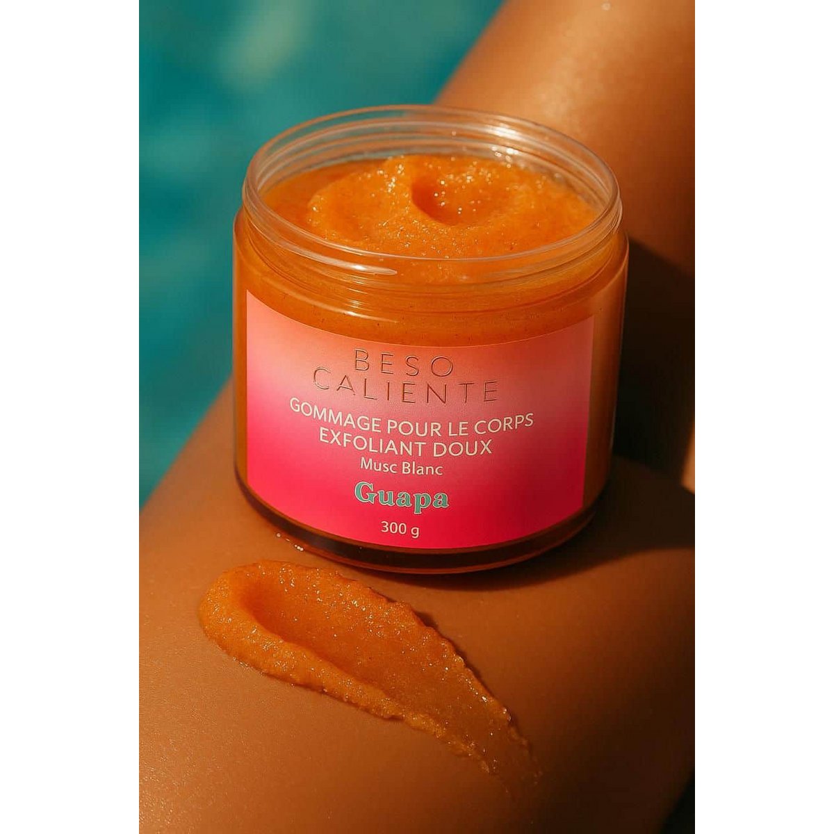 GUAPA Gentle Exfoliating Body Scrub - White Musk