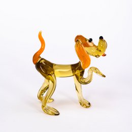 Hund med pote glasdyr