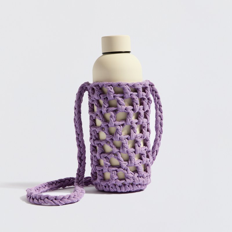 “Athena” håndlavet crossbody flaskeholder lavendel