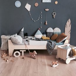 bird&berry junior bed