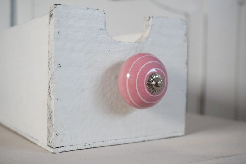 Pomello per mobili rosa con strisce 4 cm Isabelle Rose