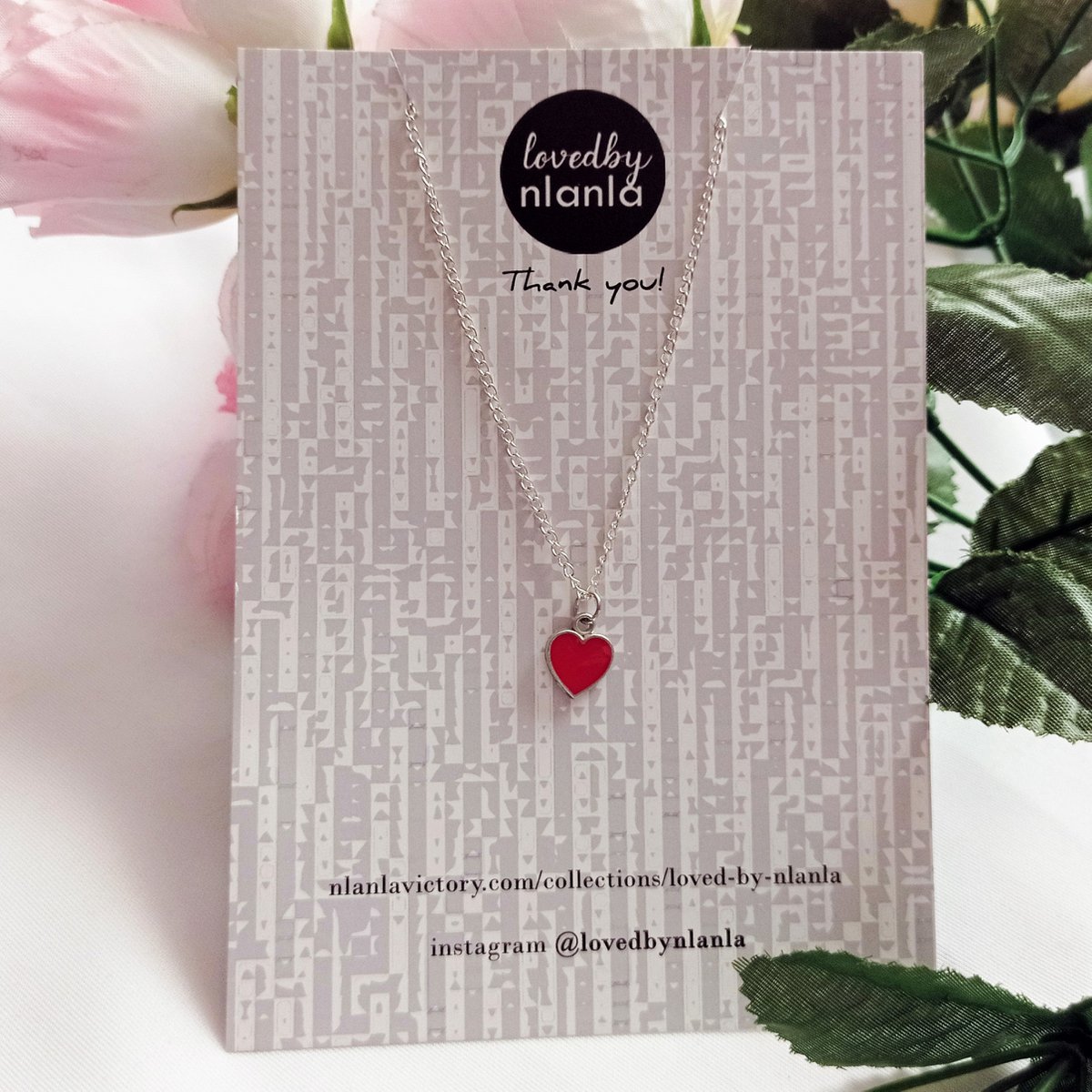 Collar clásico de corazón rojo, naipes inspirado en la reina de corazones