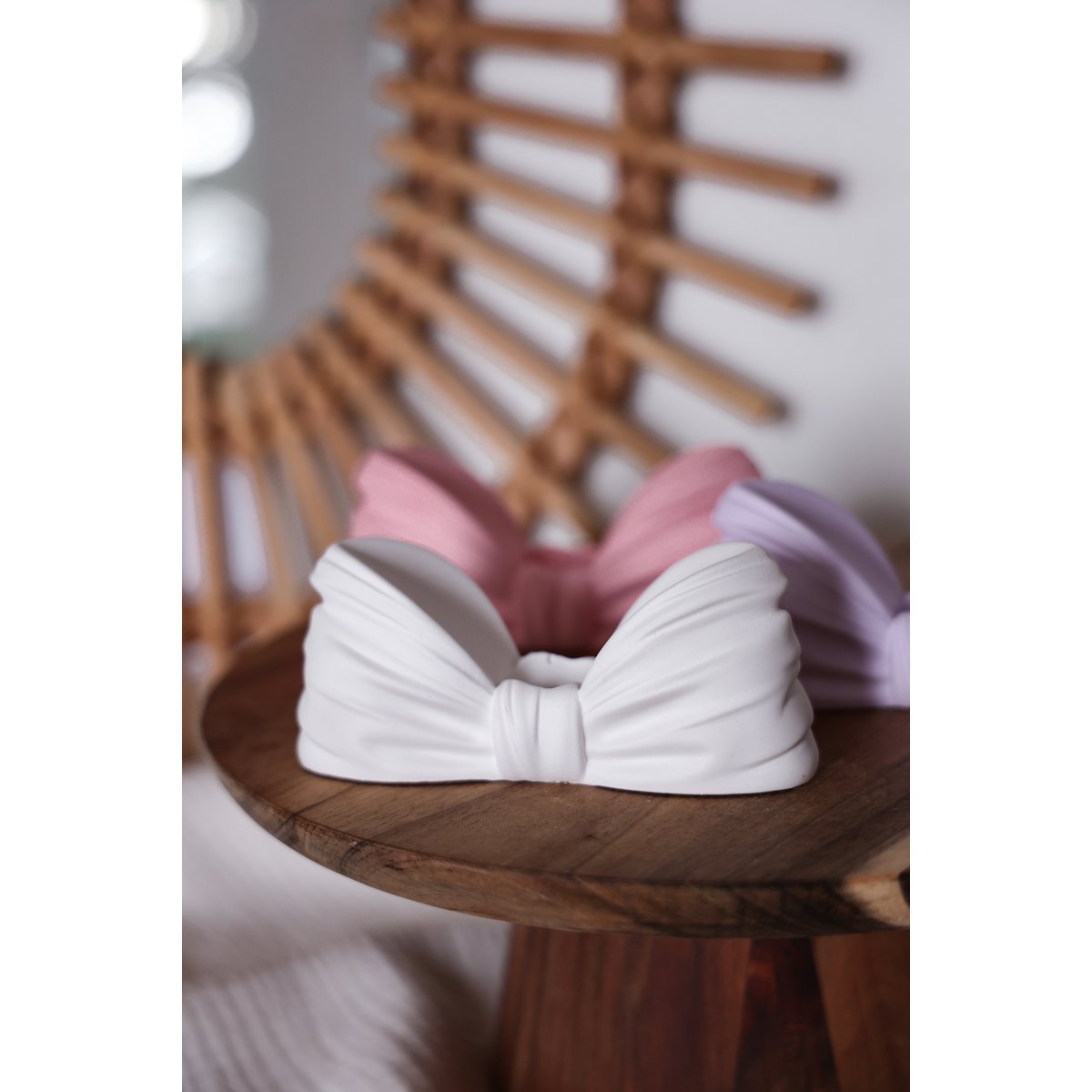 Bow candlestick 2