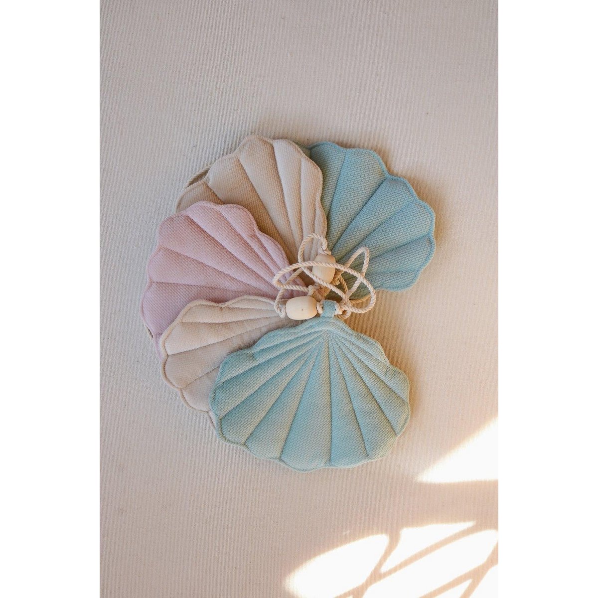 Guirlande de velours « Late Summer » avec coquillages
