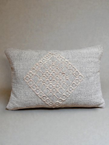 Heritage Line cushion - 40 x 60 cm