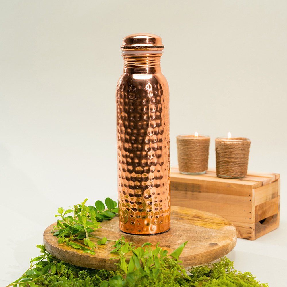Puur koperen waterfles gehamerd ± 950 ml