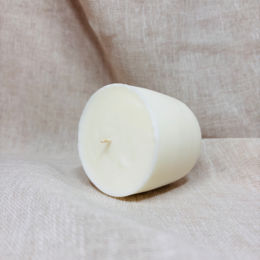 "Round cream soy candle refill, natural wax, minimalist design, unscented or scented variants available"