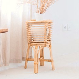 Rotan Plantenstandaard Rond – Boho Plantenbak – Rotan Plantenmand – Natuurlijke Bloemenstandaard voor Potten tot Ø20 cm AKARA