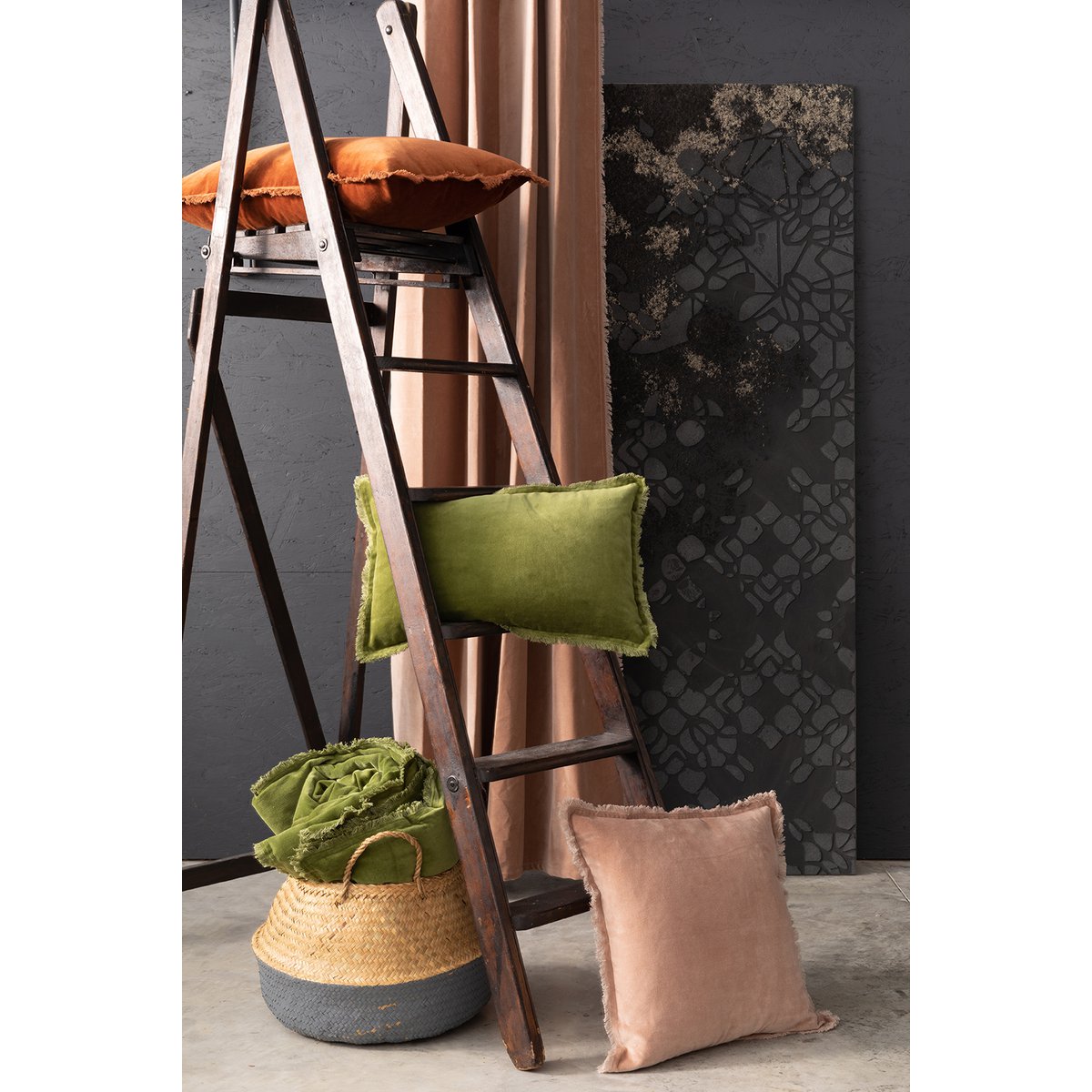 Effen kussen Fara Caramel 40 x 65