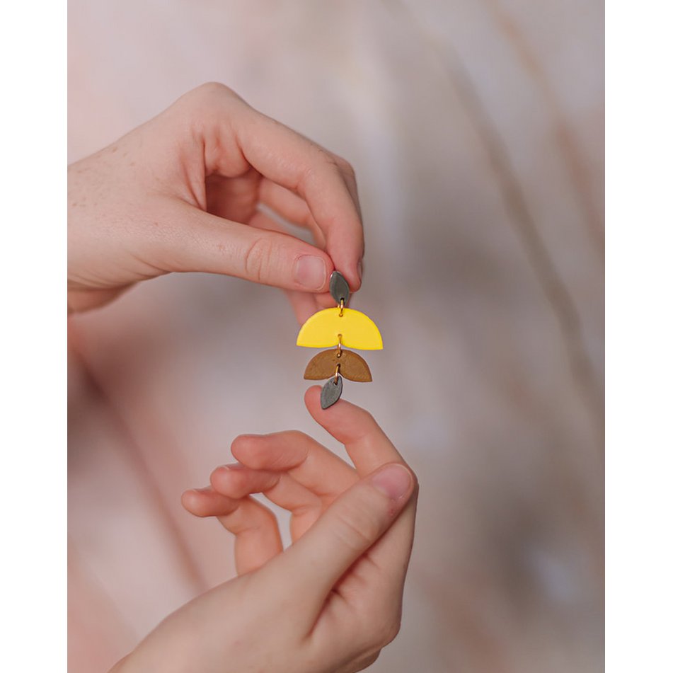 Zuhero earrings