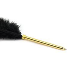 Ostrich pen, black