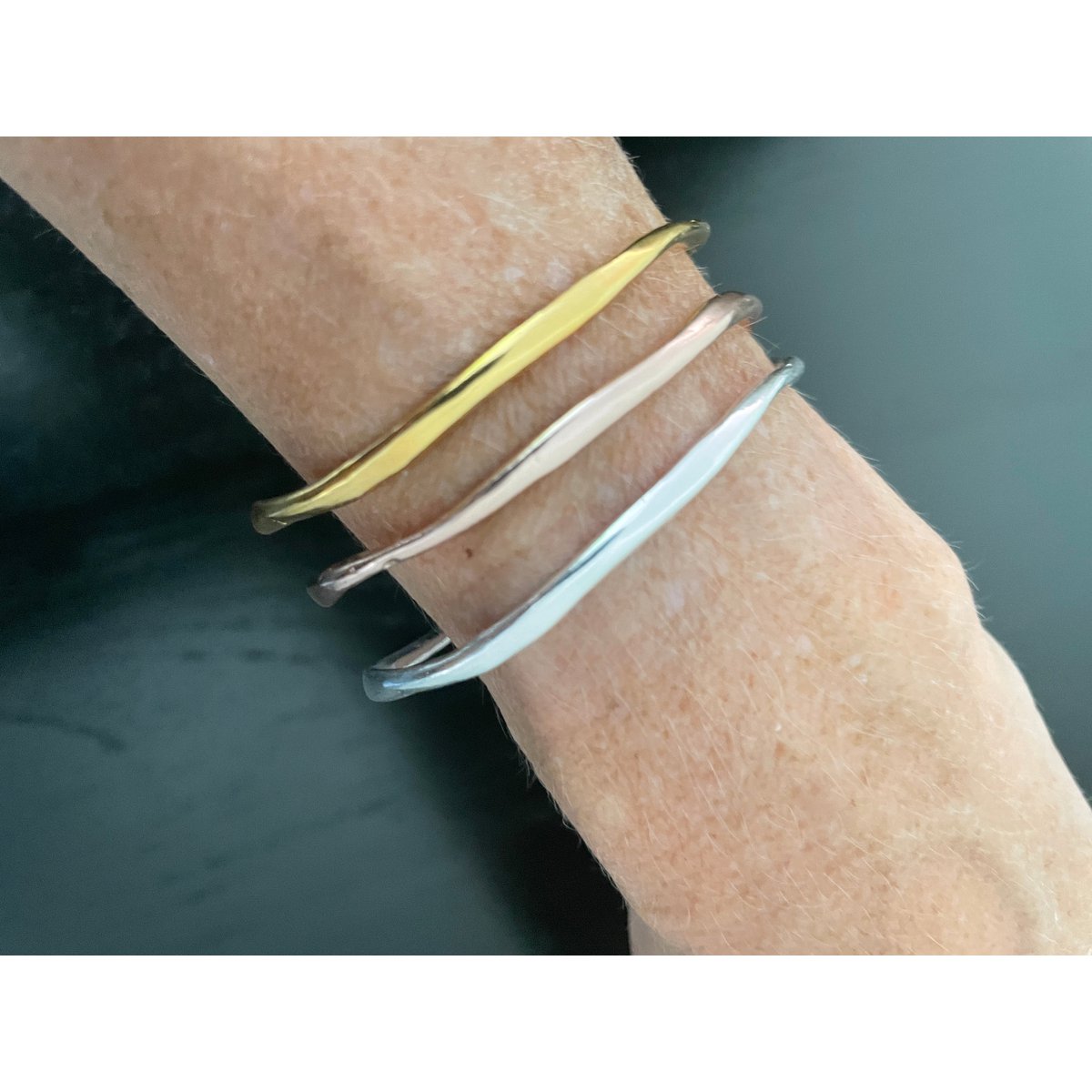 Pulsera abierta oro