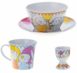 Colorful porcelain breakfast set with dog and cat designs, includes 4 pieces in a giftbox.