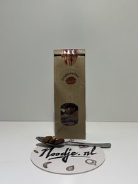 One of a kind Almonds brown, unsalted