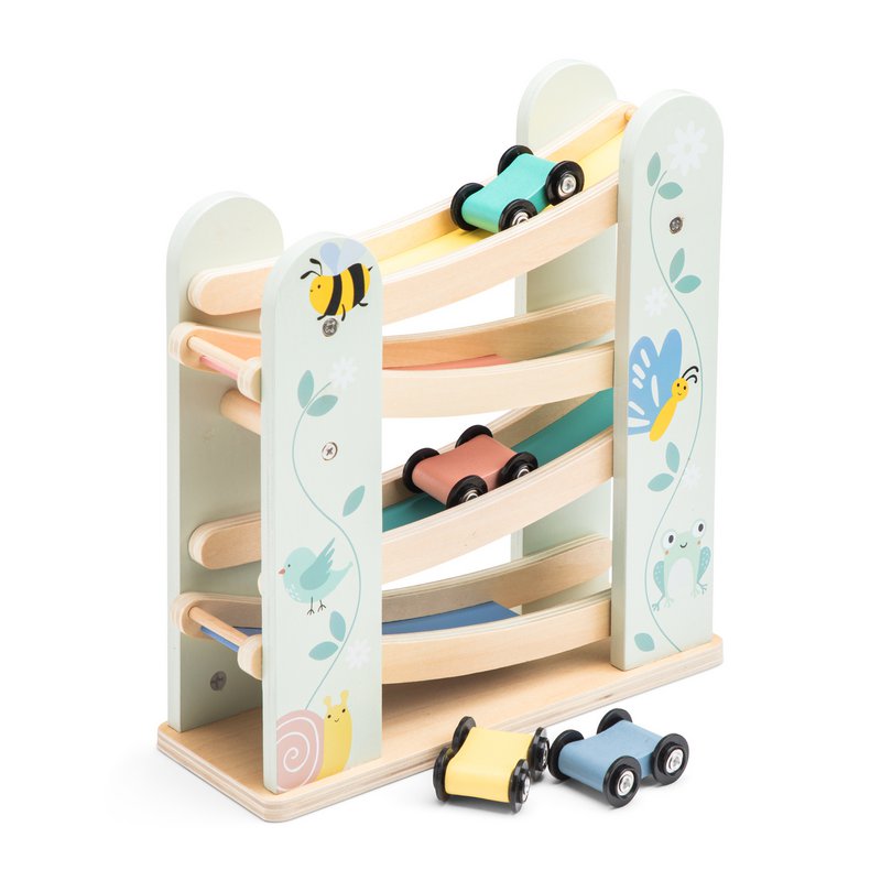 Houten autobaan met 4 auto's
