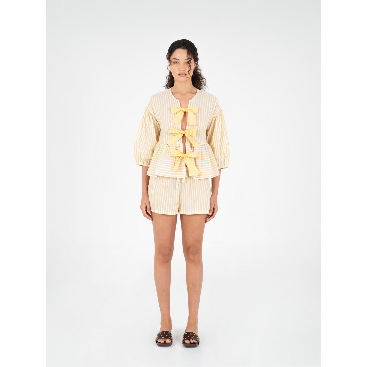 Gelb gestreiftes Spirit-Top
