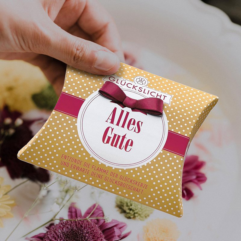 Lucky light / In the sunny yellow gift box with a cut-out bow 🎀 / Dots / All the best