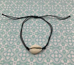 Cowry bracelet black