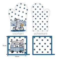 Zeeland souvenir | Delft Blue Oven Mitt & Coaster | Zeeland girl