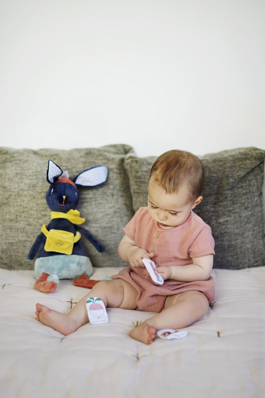 Gabin Activity Rabbit (på lager 15. februar 2023)