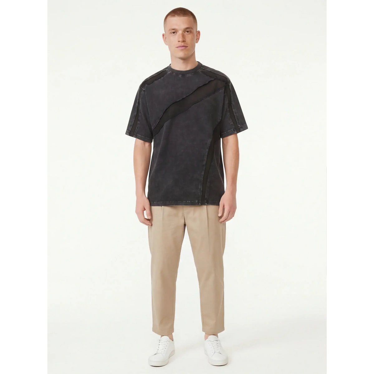 Dynamic T-Shirt – from Ultra-Soft Material with Streetwear Attitude