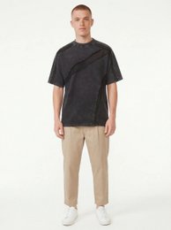 Dynamic T-Shirt – from Ultra-Soft Material with Streetwear Attitude