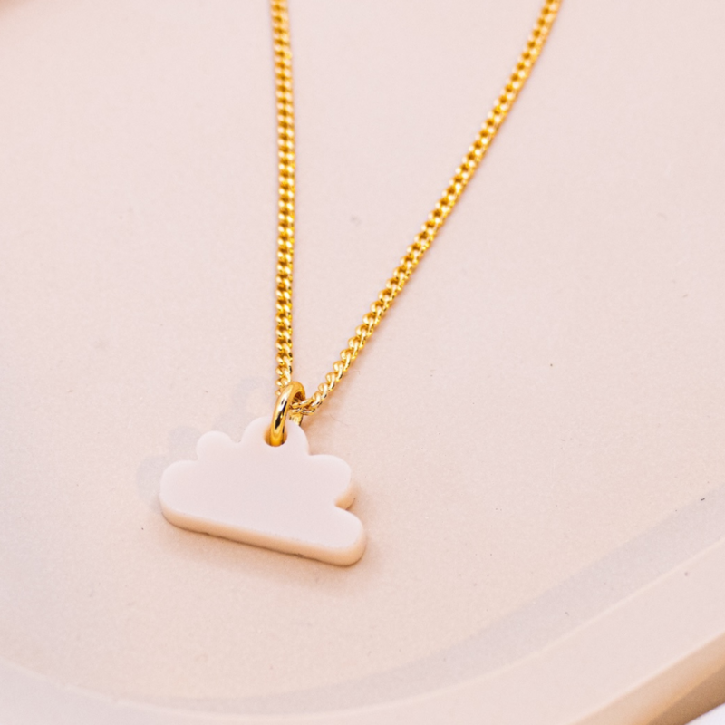 Collana nuvole realizzate in acrilico nuvole bianche - nuvola a catena leggera placcata in oro 18k