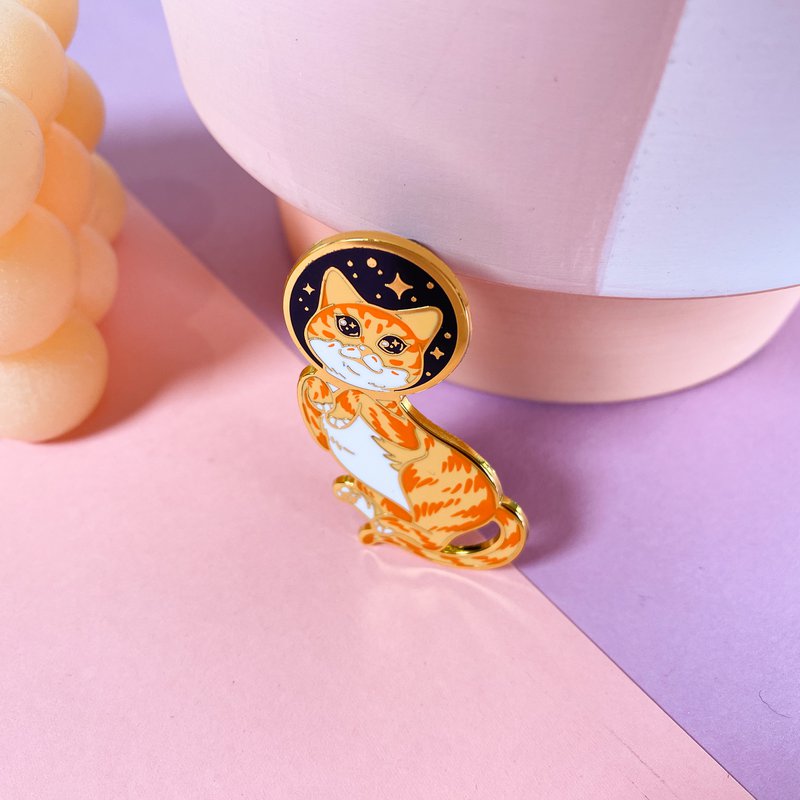 Catstronaut | Gold plated | Hard Enamel Pin | Pin Brooche