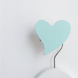 MINTY HEART WALL HOOK