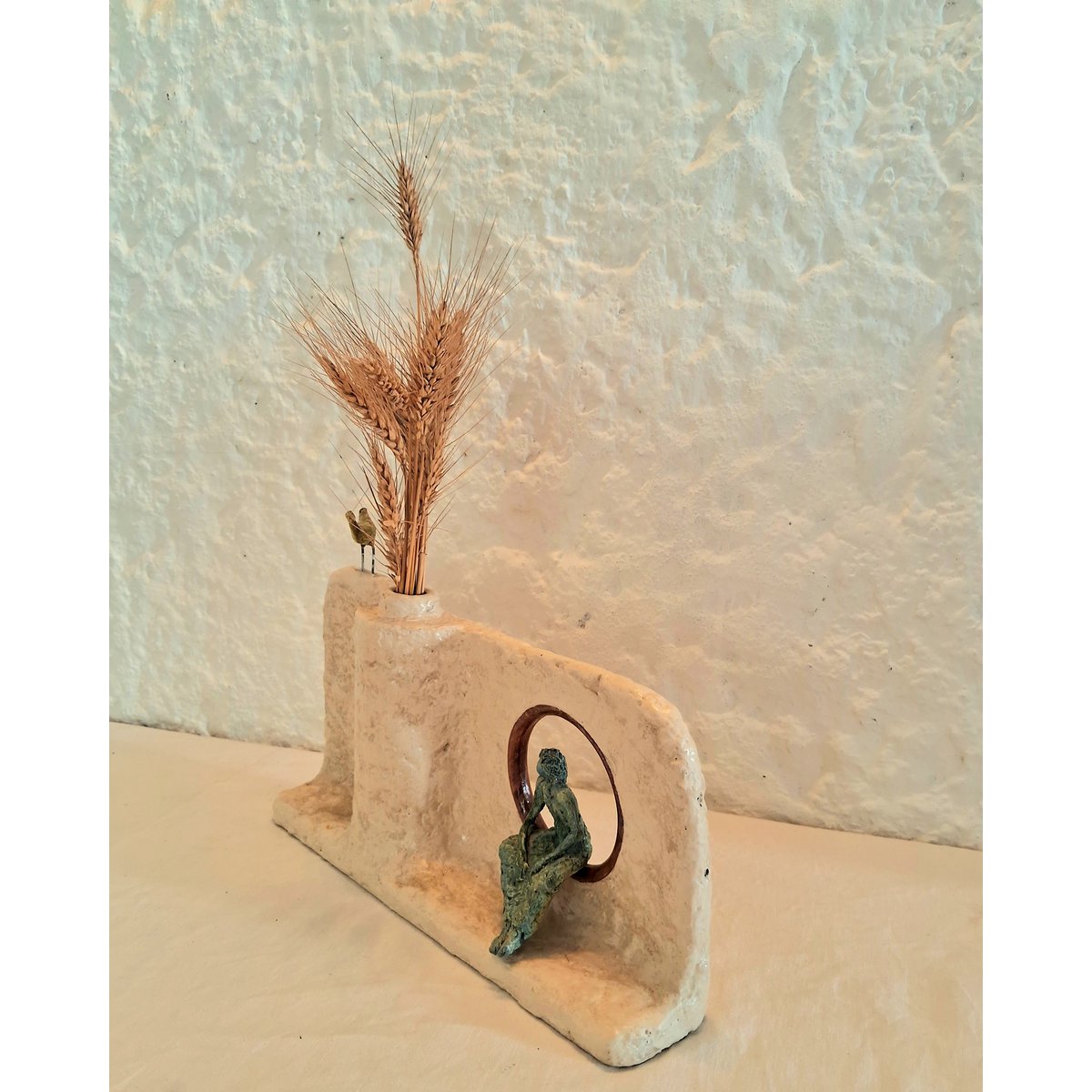 Vase | Sculptural Papier mache Hand-painted