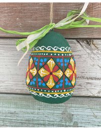 Hand-painted Easter Egg (green)
