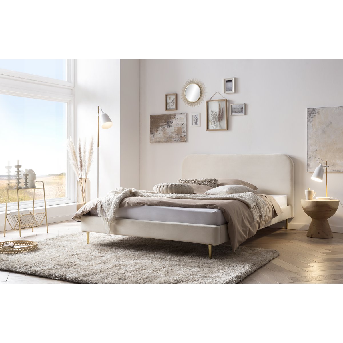 Upholstered bed with beige velvet cover 180x200 cm