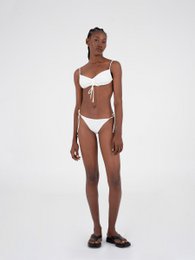 Bas de bikini en dentelle Relic