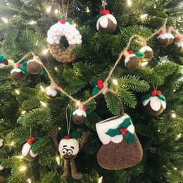 Decorazione d'attaccatura della calza del budino di Natale biodegradabile fatta a mano in feltro