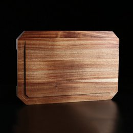 Planche à découper IZUMI ICHIAGO - 45x30x3,5cm, bois d'acacia traité à l'huile de lin