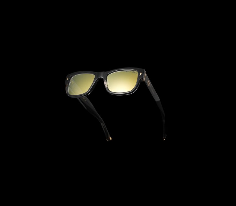 Walton & Mortimer Nr. 12: Photochrome Sonnenbrille „Mr.One Two“ in transparentem Grau in limitierter Auflage